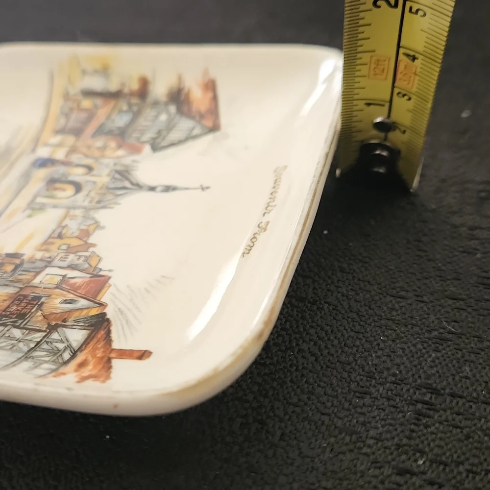 VINTAGE VICTORIA B.C. ENGLAND LANCASTER LTD & SANDLAND WARE SOUVENIR BUTTER DISH